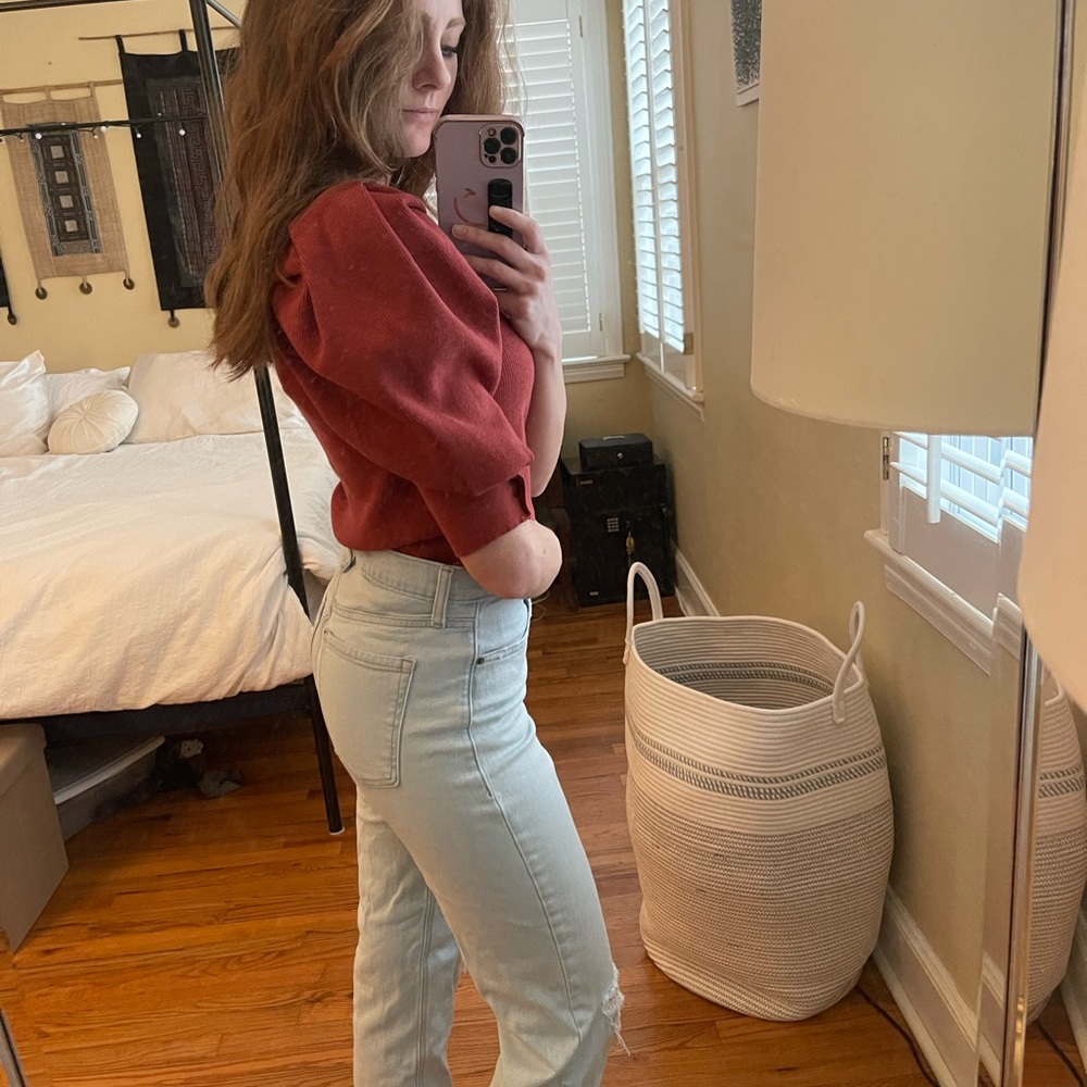 Bluivy puff sleeve sweater